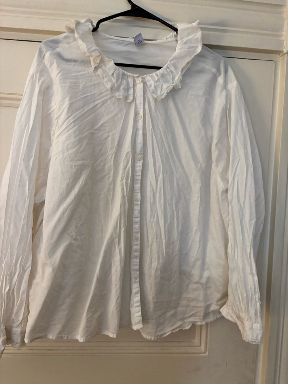 Old Navy White Ruffle Collar Button-Up Blouse